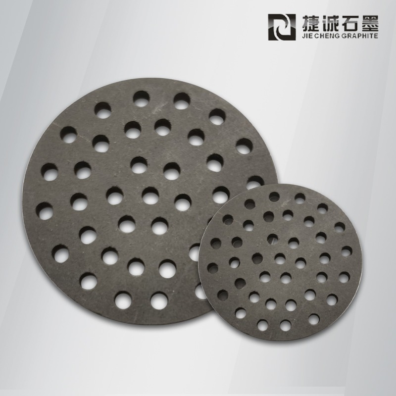 刀具燒結(jié)石墨盤，銅管燒結(jié)石墨盤，石墨盤，高純石墨盤。石墨圓盤，石墨燒結(jié)盤，石墨盤加工，石墨盤生產(chǎn)廠家